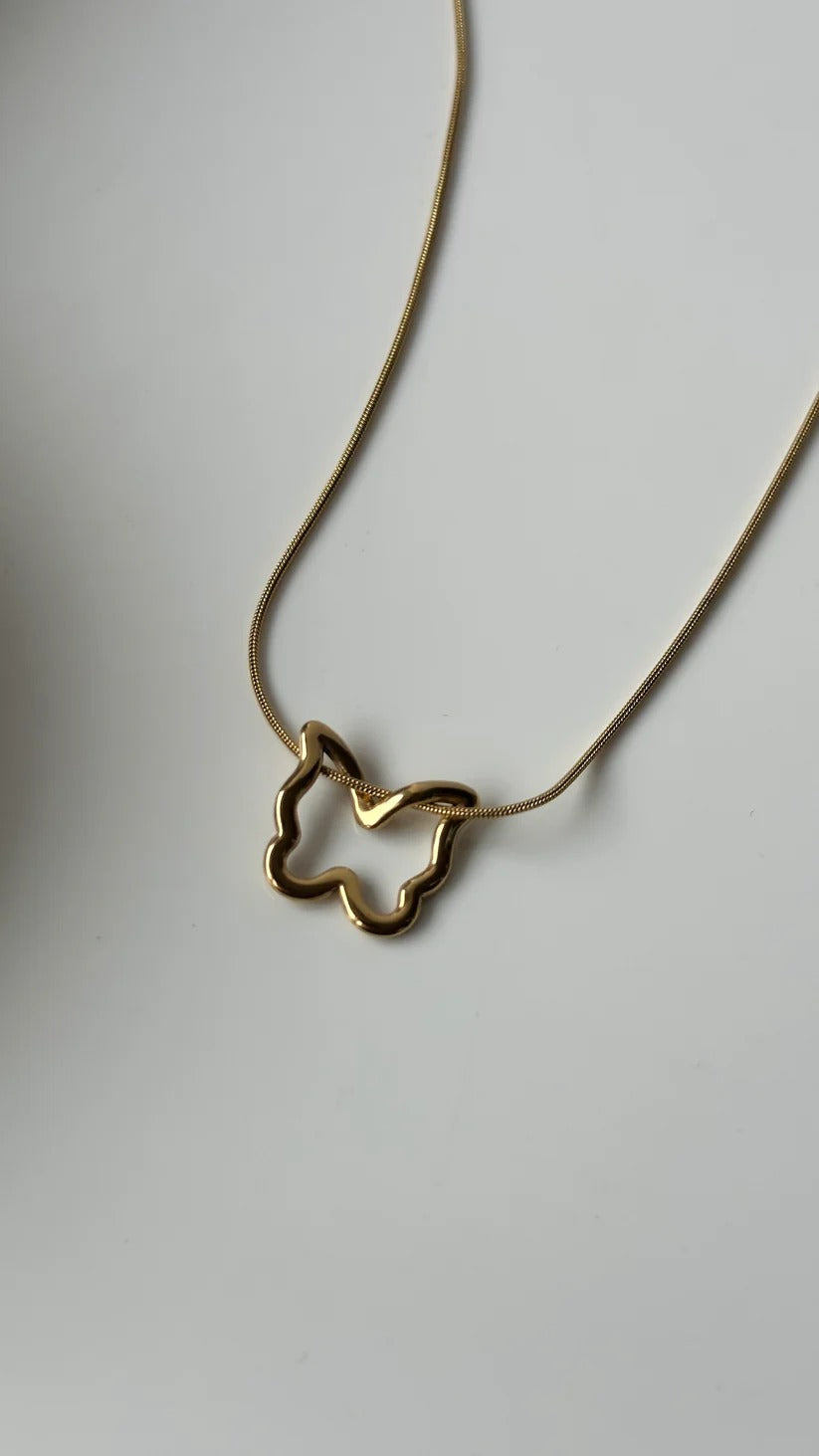 Hollow Butterfly Necklace