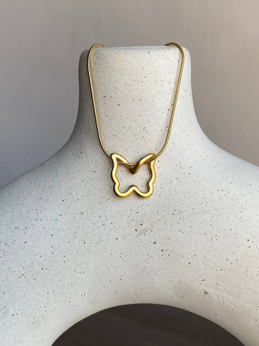 Hollow Butterfly Necklace