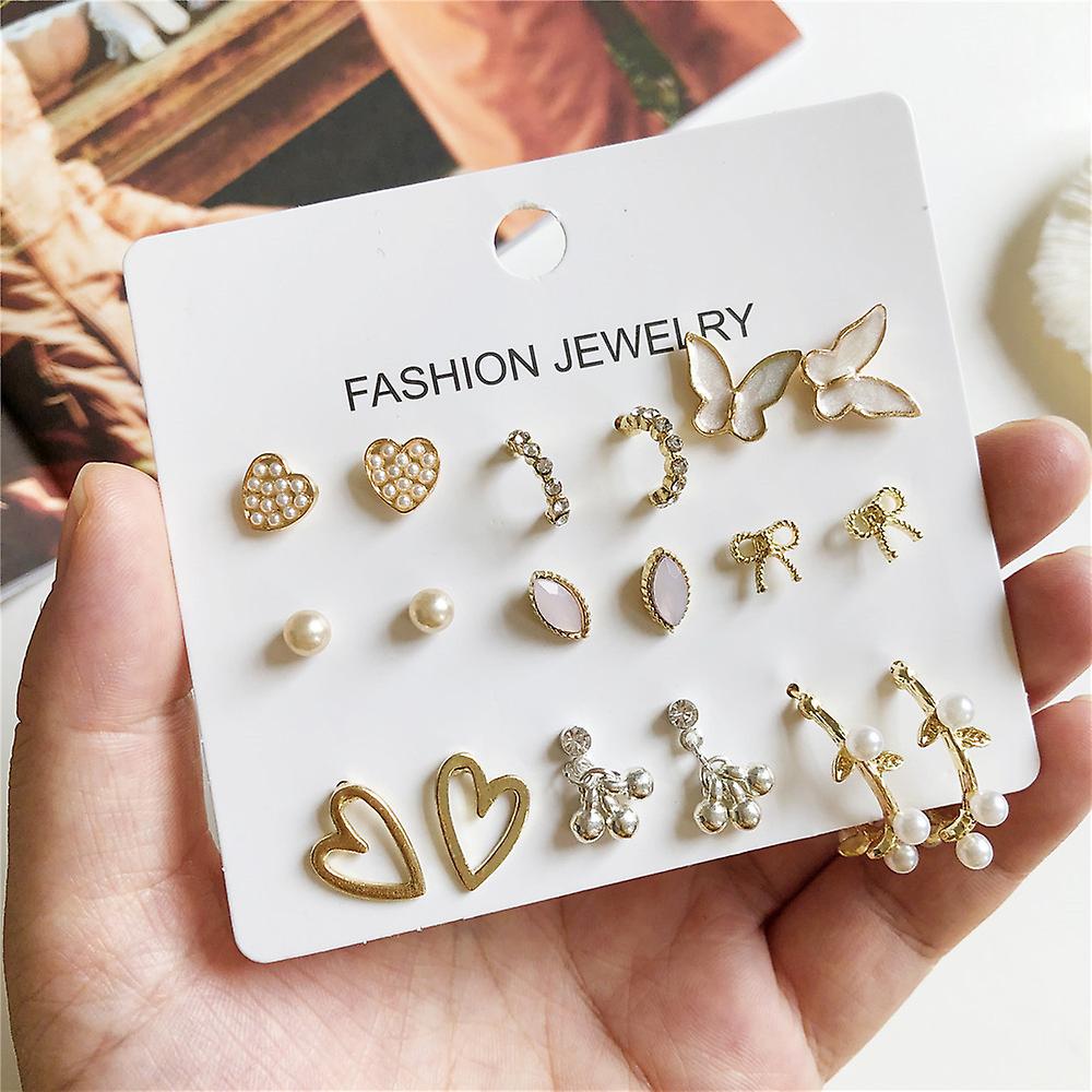 9 pairs of combo set of stud earrings.
