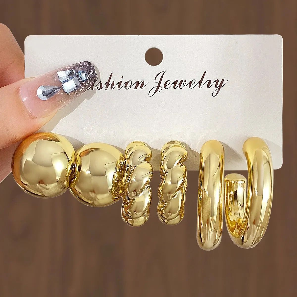3 pairs gold chunky earrings combo card.