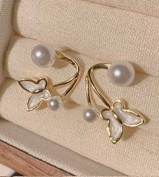 pretty Enamelled Butterfly studs.