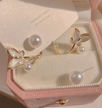 pretty Enamelled Butterfly studs.